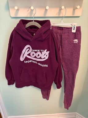 Roots Kids Burgundy Hoodie & Joggers — Maroon Two-Piece Set